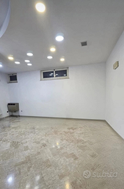 Negozio-studio-ufficio-magazzino