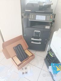 stampante multifunzione Kyocera  520i + Toner
