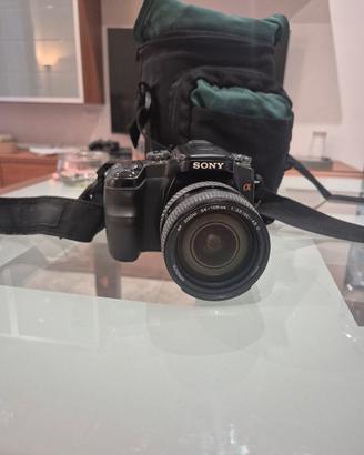 SONY ALPHA A100 CON OBBIETTIVO MINOLTA AF 24-105