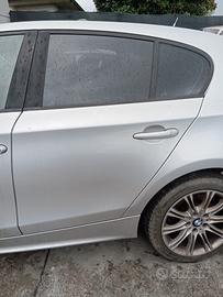 Porta posteriore sx BMW 120D anno 2005 codice moto