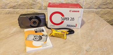 MACCHINA FOTOGRAFICA A PELLICOLA