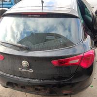 paraurti stop Alfa romeo Giulietta 2013