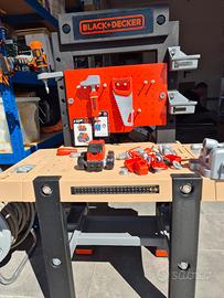 tavolino giocattolo meccanico Black e Decker