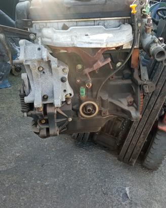 MOTORE PEUGEOT 206 1,6 BENZINA CODICE NFZ KM 10400