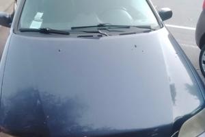 Mitsubishi space star 2001