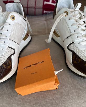 Louis Vuitton Run Away Sneakers – N. 37 Originali