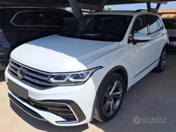 Volkswagen Tiguan PLUG-IN HYBRID 245 R-LINE GANCIO