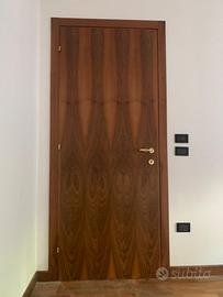 Porte interne tamburate in noce biondo