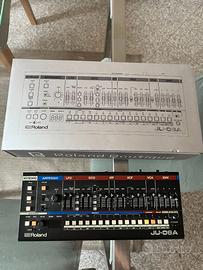 ROLAND JU-06A - Boutique Limited Edition