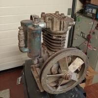 testata compressore vintage 