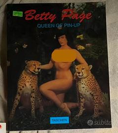 Betty Page taschen