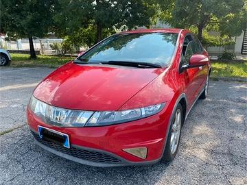 Honda Civic 1.8 i-VTEC 5p. Exclusive LE