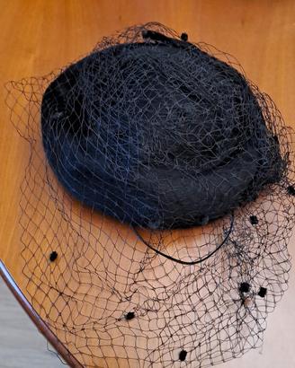 cappello berretto da donna con veletta 