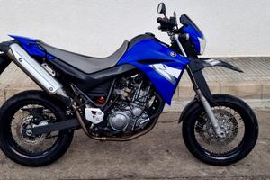 Moto yamaha xtx 660 motard