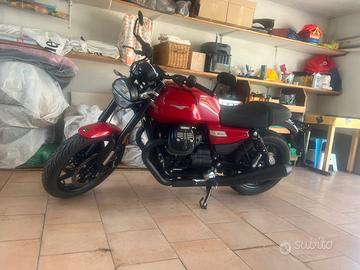 Moto Guzzi V7 SPORT