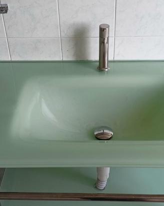 Lavabo con Specchio e Mensole