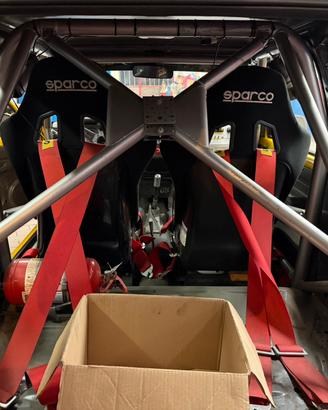 Roll bar e allestimento gara renault 5 gt turbo