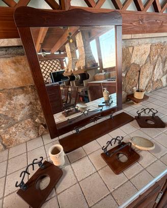 Accessori bagno in legno