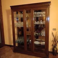 vetrinetta più comò