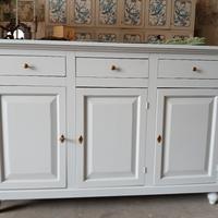 Credenza tre ante