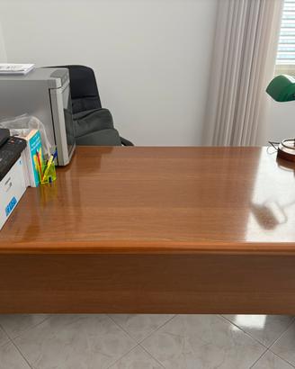 Scrivania legno per ufficio o casa