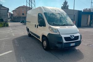 Peugeot Boxer 2.2 HDi 130CV Combi Premium