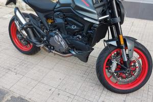 Ducati Monster plus aviator  grey 2022
