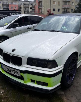 BMW E36 1994 • Swap M54B30 • LSD originale
