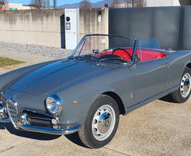 Giulietta Spider PASSO CORTO (750 D)