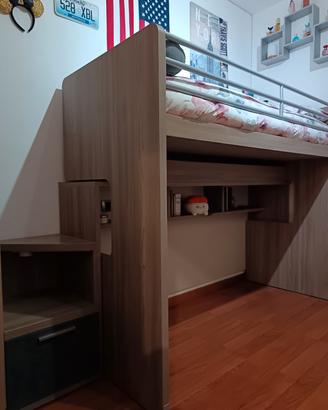 letto scorrevole salvaspazio, scrivania, sedia