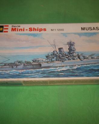 Modellismo navale in plastica scala 1/1200 1 parte
