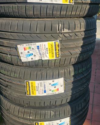 Gomme nuove 245 45 19 102 Y Rotalla estive