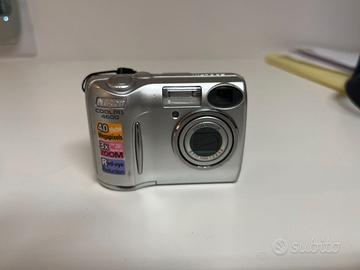 Fotocamera Nikon Coolpix 400
