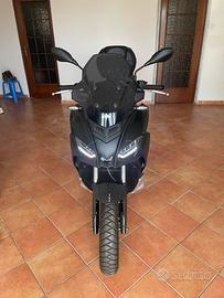 Aprilia SR GT 125 anno 2025