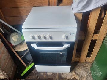 Stufe a legna e forno beko