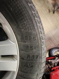 Cerchi originali e gomme invernali da 17"  