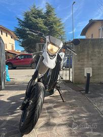 Yamaha WR 125