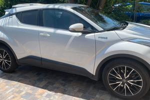 Toyota CH-R Hybrid black edition 2018