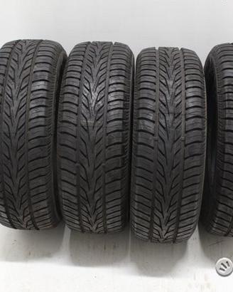 4 gomme usate 215 60 16 michelin