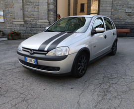 Opel Corsa 1.2 16v 75cv (Neopatentati)