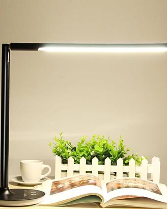 Lampada LED: Dimmerabile, 3 colori, 6 intensità