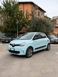 Renault Twingo - UNIPRO - ADATTA A NEOPATENTATI