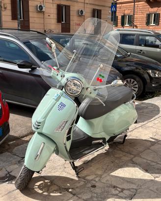 Vespa 310 Gts
