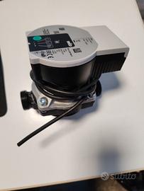 Circolatore Wilo PARA 15/6-43/SCU attacco 1" 