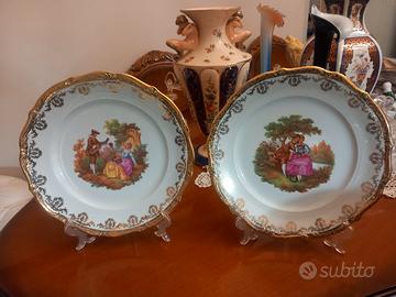 coppia grandi  piatti firmati fragonard 33cm