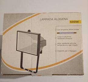 2 lampade.  alogene  500w  Faro 