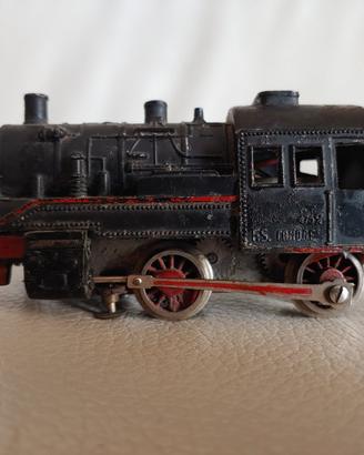 Locomotiva 475 conti co.mo.g.e. trenino