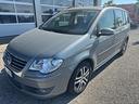 volkswagen-touran-7posti-1-4-16v-tsi-highline