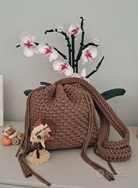 Pouch bag realizzata a mano