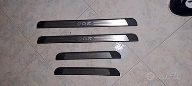 Accessori auto peugeot 208